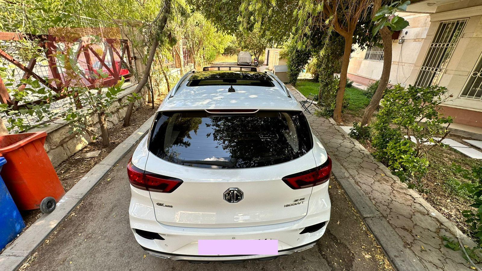 MG ZS